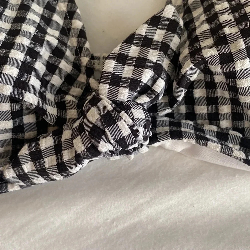 Xhilaration black checkered bikini top medium - Picture 5 of 7